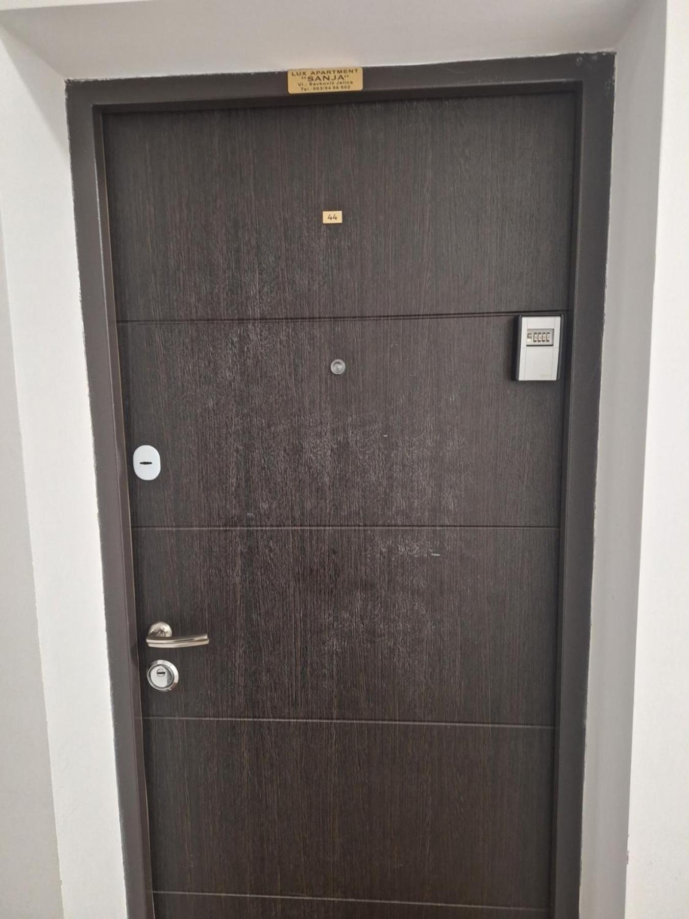 Lux Apartment Sanja 1 Subotica Exterior photo